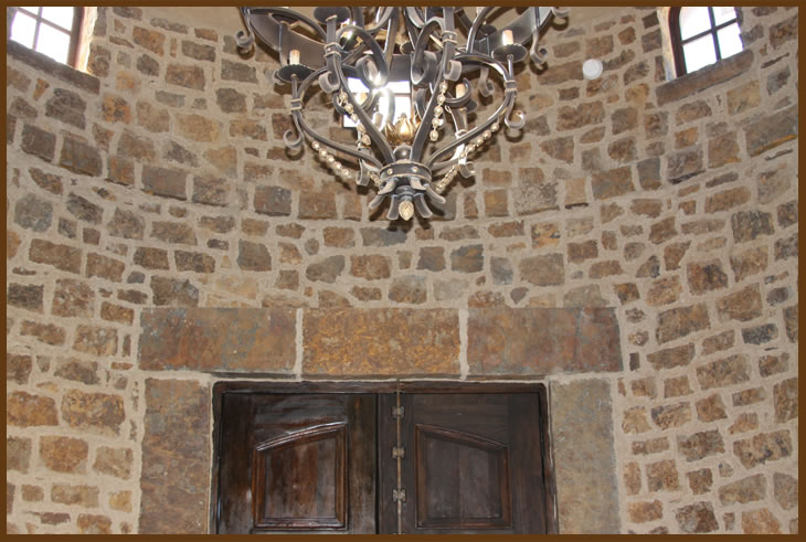 Stone Solutions AZ - Natural Stone Veneer - tuscan vineyard old world 1 full